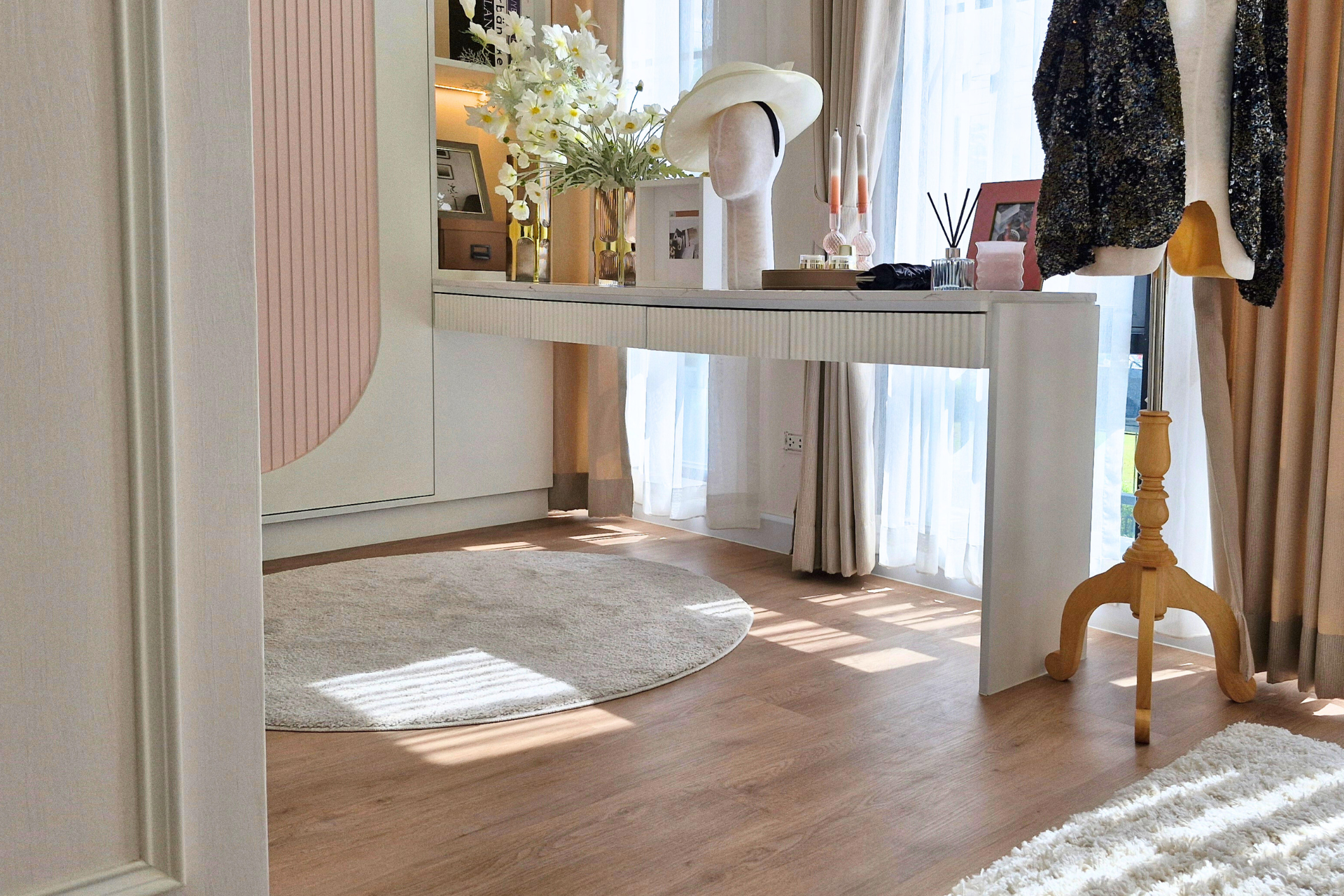 ผลงานพื้นไม้ 4